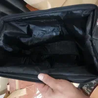 مامی بگ ساک|کیف، کفش، کمربند|قم, نیروگاه|دیوار