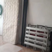 تخت و تشک