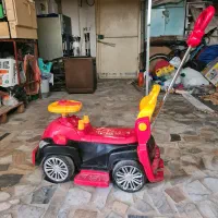 سه قلم وسایل سرگرمی بچه|اسباب‌‌بازی|گالیکش, |دیوار