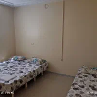 طبقه همکف وسط شهر نزدیک میدان نقش جهان وبازار