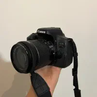 دوربین کنون 750D EOS با لنز 18-55