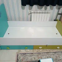 تخت و کمد باهم