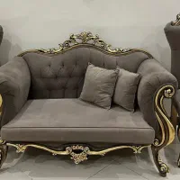 مبل و میز ناهارخوری