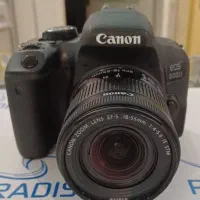 دوربین ۸۰۰ دی کنون