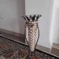 گلدان فلزی رنگ ثابت