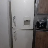 یخچال فریزر فروست در حد نو