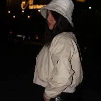 کاپشن زنانه و دخترانه