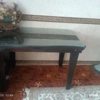 میز غذاخوری تنها