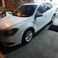 برلیانس ۳۲۰ مدل ۹۵