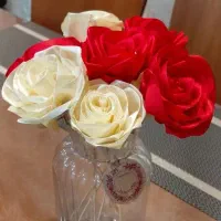 *سفارش گل ربانی* تک شاخه ، دسته گل ، جعبه ای|گل مصنوعی|کرج, باغستان|دیوار