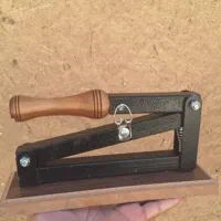 بادام شکن|ظروف پختوپز|بندر گناوه, |دیوار