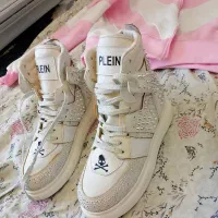 کفش ترند نگینی اسپایک دار سایز ۳۸ ۳۹|کیف، کفش، کمربند|شیراز, شهرک سراج|دیوار