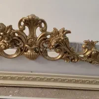 کتیبه به همراه جوب پرده