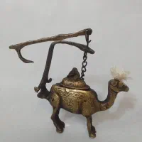 پیسوز شتر برنجی قدیمی و سنگین