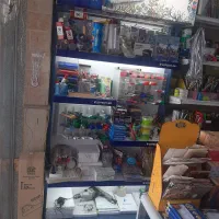 استند ویترین|کتابخانه، شلف، قفسه‌های دیواری|شاهین‌شهر, عطار|دیوار