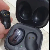 ارپاد سامسونگ بادز لایو اصلی کیفیت بالا|لوازم جانبی موبایل و تبلت|قم, شهرک مهدیه (مدرس)|دیوار