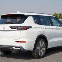 میتسوبیشی اوتلندر pline با ماساژور