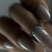 تخفیف ویژه ب مناسبت شب یلدا کاشت۳۰۰ترمیم ۲۳۰|خدمات آرایشگری و زیبایی|رشت, معلم|دیوار