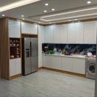 کابینت کار ماهر  نیازمندیم