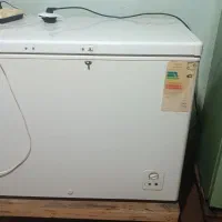 فروش فریزر صندوقی در حد نو خونگی بسیار تمیز