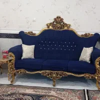 مبلمان سلطنتی و سه عدد عسلی