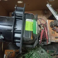 تلویزیون قدیمی|تلویزیون و پروژکتور|همدان, |دیوار