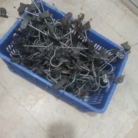 چوب لباسی گیره ای در حد نو