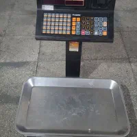 انواع ترازوی کارکرده و نو موجود میباشد قیمت مناسب|فروشگاه و مغازه|تهران, دکتر هوشیار|دیوار