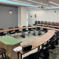 اجاره روزانه فضای کلاس آموزشی