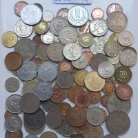 هزاران سکه خارجی از ۱۰۰ ها کشور جهان