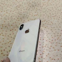 اپل iPhone XS با حافظهٔ ۲۵۶ گیگابایت