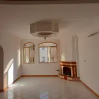 آپارتمان دو خواب با پارکینگ سرافرازان