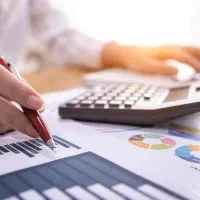 انجام کلیه امور مالی و حسابداری و مالیاتی