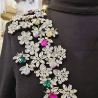 جواهر دوزی|لباس|قم, باغ اشرافی|دیوار