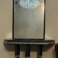 آیینه و میز