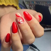 خدمات تخصصی ناخن و کراتین در لشت نشا