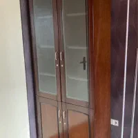 کمد یا بوفه ی چوبی