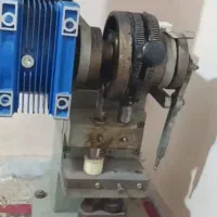 دستگاه پرس قرص