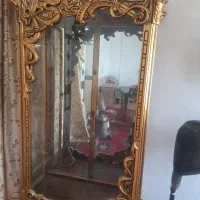 ویترین با چوب گردو