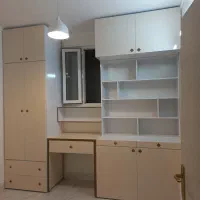 آینه کنسول میز‌ ویترین مغازه تعمیرات ریل ویراق