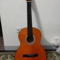 گیتار یاماها c 40