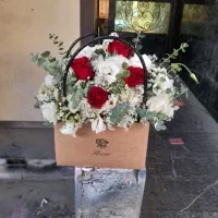 انواع دسته گل و باکس گل و سبد گل امروز تخفیف خورده|گل و گیاه طبیعی|تهران, بریانک|دیوار