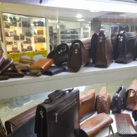 ویترین مغازه