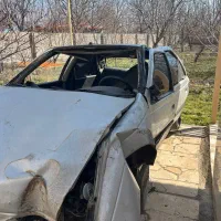 خودرو ۴۰۵تصادفی مدل۸۷