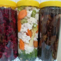 ترشی های خوش طعم و خوش عطر|خوردنی و آشامیدنی|قم, بکایی|دیوار