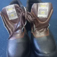 کفش ایمنی جنس عالی در شهر جم سایز ۴۳ قیمت مناسب|کیف، کفش، کمربند|جم, |دیوار