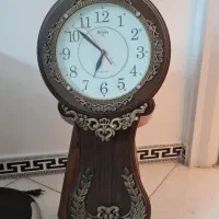 ساعت دیواری
