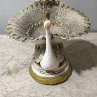 مجسمه تزیینی طاووس