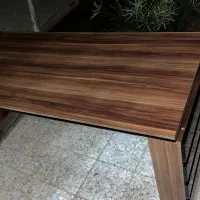 میز اداری در حد نو|دفتر کار|شاهین‌شهر, بنیاد ازدواج|دیوار