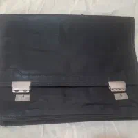 کیف دیپلمات قفل دار|کیف، کفش، کمربند|سمنان, |دیوار